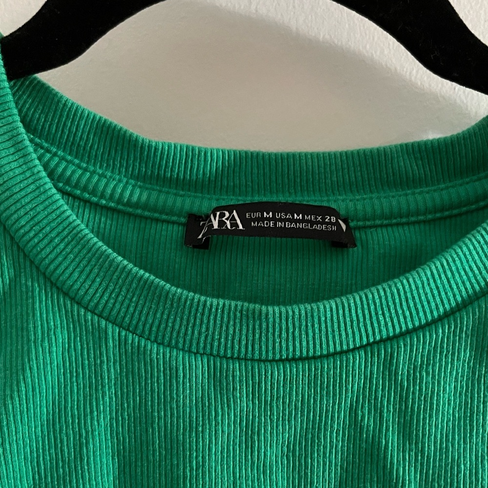 Zara Green Side Cut Out Top - Picture 3 of 6
